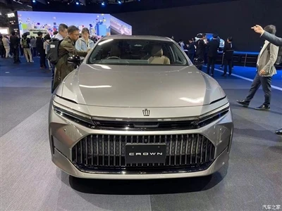Architektúra CMA na vytvorenie oficiálnej mapy koncepčného vozidla Renault Ni...