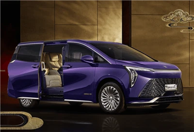 Na trh bola uvedená spoločná séria Gaoding Buick Century: predaných 1 089 900...