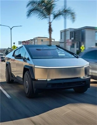 Tesla Cybertruck HD detailná expozícia
