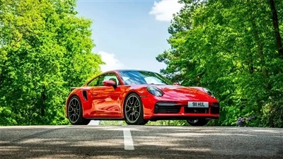 Porsche 911 Hybrid bude mať premiéru začiatkom tohto leta