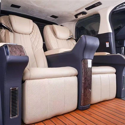 Továrenská luxusná priečka Alphard pre dodávku